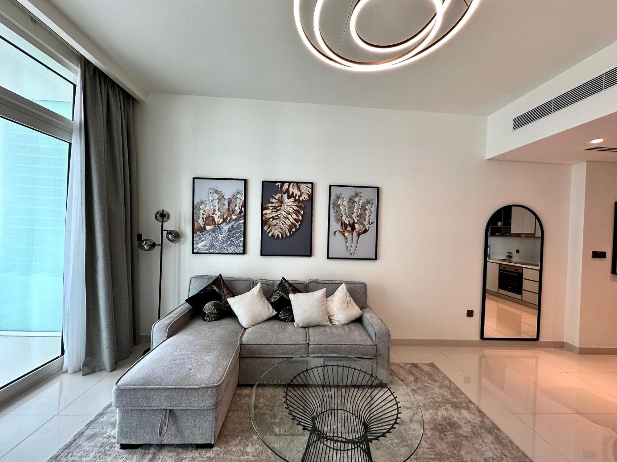 Lux Bnb I Sun Rise Bay I Palm & Sea View Dubai Exterior photo