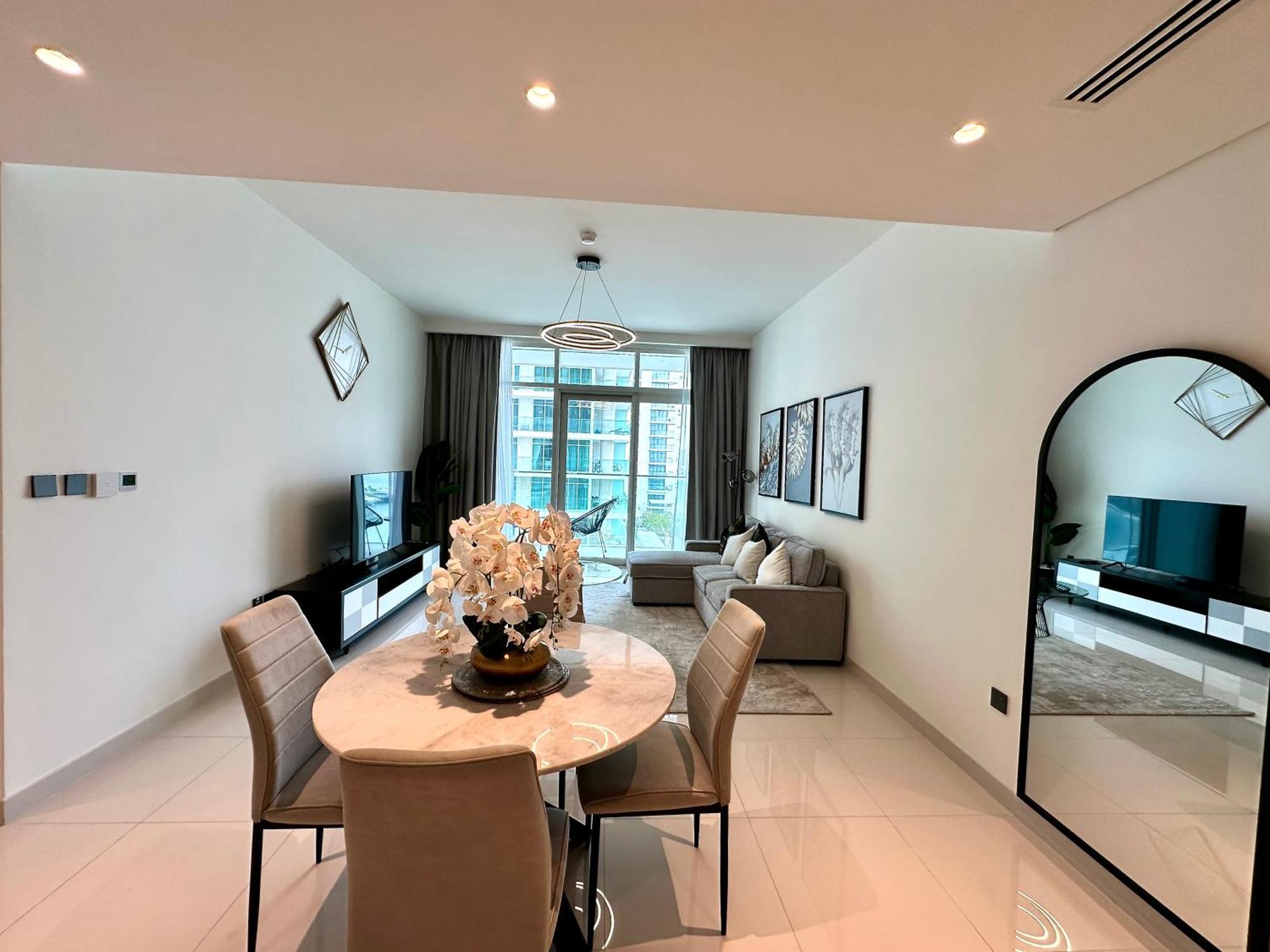 Lux Bnb I Sun Rise Bay I Palm & Sea View Dubai Exterior photo